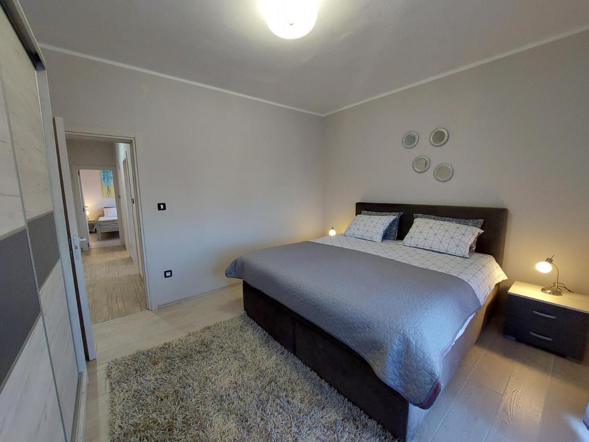 Family Apartment Cathy Galižana Exteriér fotografie