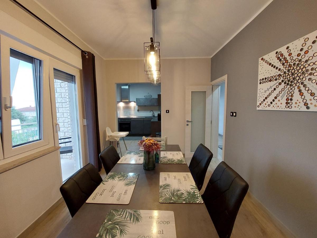 Family Apartment Cathy Galižana Exteriér fotografie