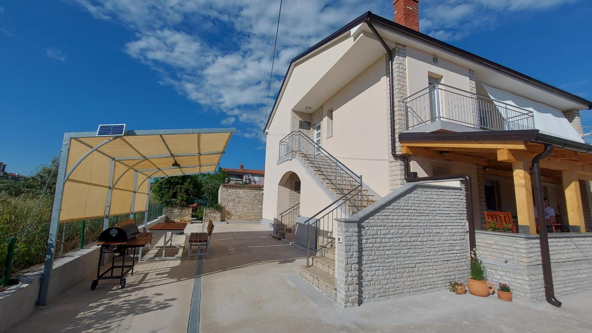 Family Apartment Cathy Galižana Exteriér fotografie